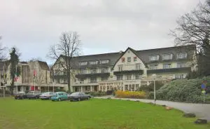 Lire la suite à propos de l’article Le groupe Bilderberg un groupe étroitement lié à l’OTAN, le Forum économique mondial et les Nations unies