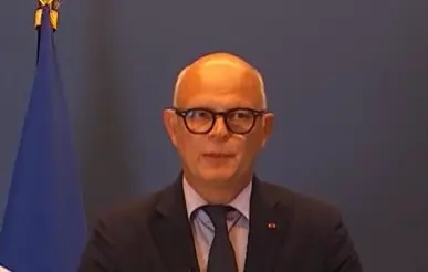 You are currently viewing Edouard Philippe appelle à ne donner aucune voix pour le RN et LFI au second tour des législatives