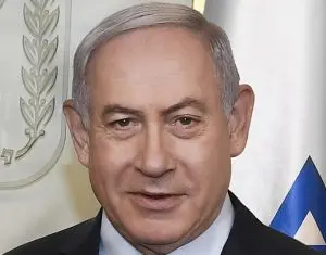 Lire la suite à propos de l’article « Bibi Files » : un documentaire explosif révèle les liens entre les affaires judiciaires de Nétanyahou et la guerre à Gaza
