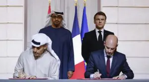 Lire la suite à propos de l’article Sommet de l’IA : Les Émirats Arabes Unis vont construire un Data Center géant en France
