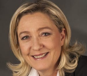 Lire la suite à propos de l’article Affaire des assistants parlementaires du FN : Procès requis contre Marine Le Pen et 26 autres personnes