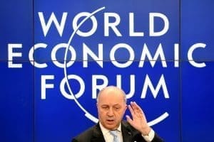 Lire la suite à propos de l’article Le contributeur du FEM, Laurent Fabius, nie avoir rendu service au gouvernement sur la Loi Immigration