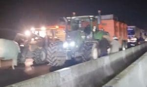 Lire la suite à propos de l’article Montée de la mobilisation agricole en Rhône-Alpes : Perturbations majeures sur l&rsquo;A7