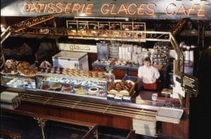 Lire la suite à propos de l’article Saint-Etienne : La cafet Casino c’était quelque chose… mon belet