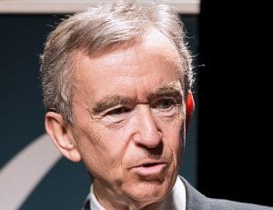 Lire la suite à propos de l’article LVMH en négociations pour acquérir Paris Match, redessinant le paysage médiatique hyperconcentré français