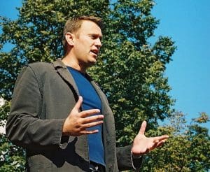 Lire la suite à propos de l’article Russie : L&rsquo;administration pénitentiaire annonce la mort du militant anti-corruption Alexeï Navalny