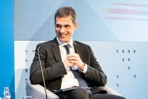 Lire la suite à propos de l’article BFM-TV et RMC passent sous pavillon de l&rsquo;armateur Rodolphe Saadé et du FEM