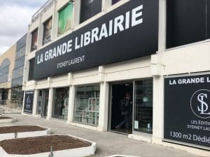 Lire la suite à propos de l’article Saint-Laurent-du-Var : 43 000 livres jetés à la poubelle après la faillite de la plus grande librairie de France