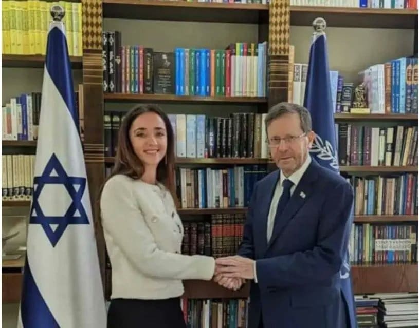 You are currently viewing Qui se cache derrière la multiplication des plaintes pour apologie du terrorisme ? 