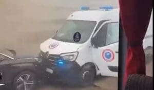 Lire la suite à propos de l’article Attaque d&rsquo;un fourgon pénitentiaire dans l&rsquo;Eure : Deux agents tués, trois blessés, un détenu en cavale