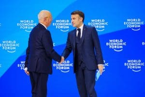Lire la suite à propos de l’article Le Forum Économique Mondial « Choose France »