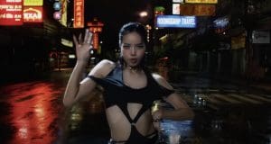 Lire la suite à propos de l’article « Rockstar »: Le nouveau single de Lisa est-il un hommage au contributeur du FEM, Pharrell Williams ?