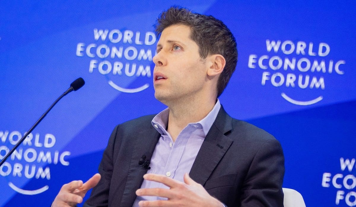 You are currently viewing ChatGPT, le mode vocal repoussé 