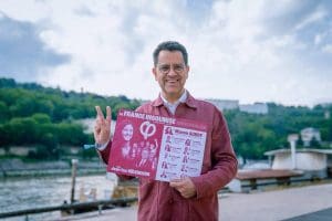 Lire la suite à propos de l’article Le député de Villeurbanne, Gabriel Amard répond sans langue de bois sur l&rsquo;influence du Forum Économique mondial