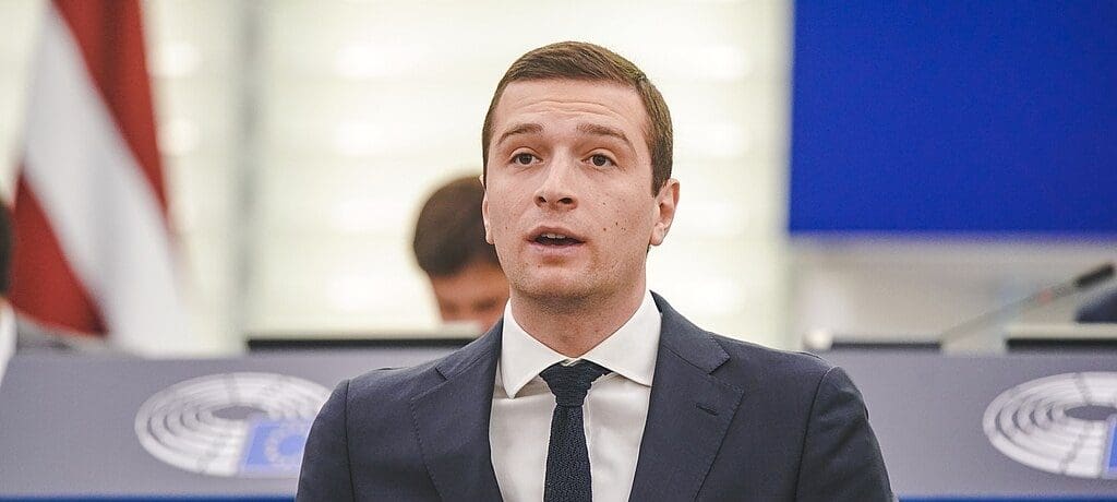 You are currently viewing Les milieux d’affaires français préfèrent le RN à la gauche selon le Financial Times