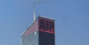 Lire la suite à propos de l’article Lyon : Un nouveau dispositif d&rsquo;Atmo France sur la tour Incity pour indiquer la qualité de l&rsquo;air