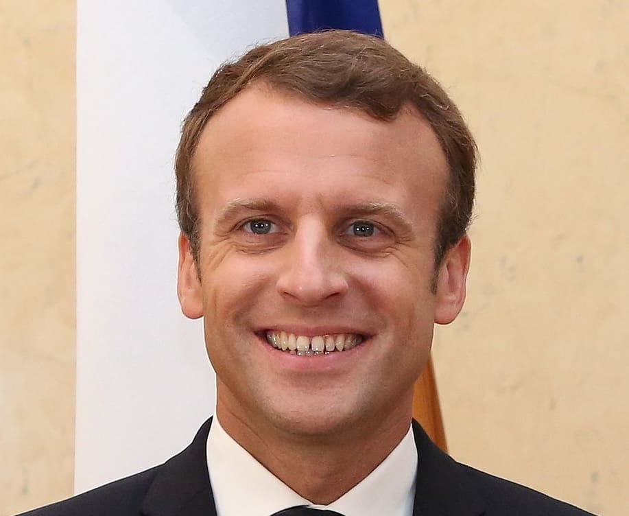 You are currently viewing Emmanuel Macron demande à Gabriel Attal de rester pour « assurer la stabilité du pays »