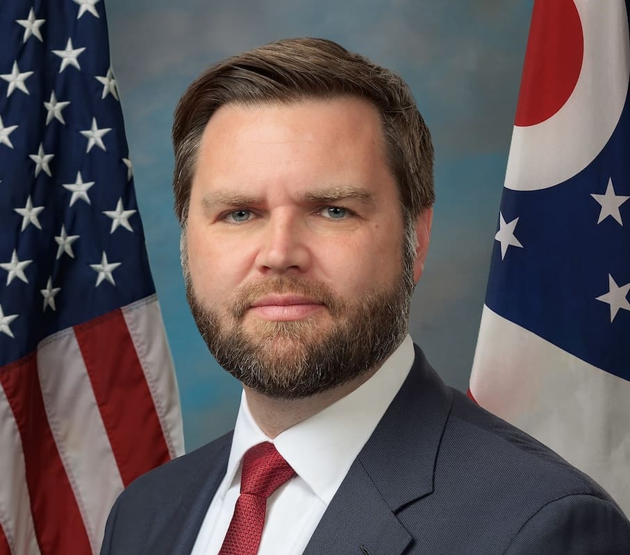 You are currently viewing Etats-Unis : Qui est J.D. Vance le futur Vice-Présidence en cas de victoire de Trump ?