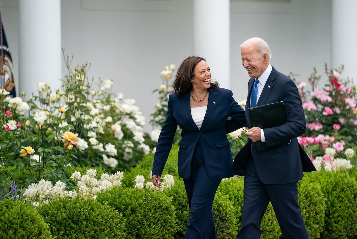 You are currently viewing Etats-unis : Joe Biden retire officiellement sa candidature à l&rsquo;élection présidentielle