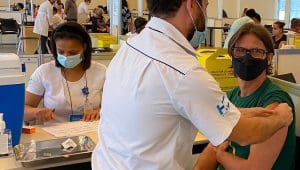 Lire la suite à propos de l’article La CJUE condamne la Commission Européenne pour manque de transparence sur les contrats de vaccins anti-covid