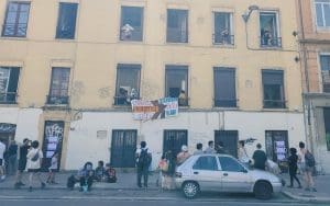 Lire la suite à propos de l’article Lyon : Le Collectif solidarité entre femmes à la rue réquisitionne un logement pour héberger près de 80 femmes