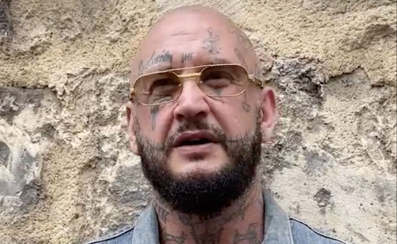 You are currently viewing Seth Gueko défend la Chanson « No Pasaran » face à la controverse