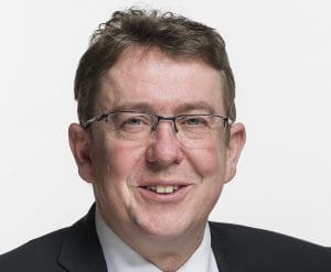 Lire la suite à propos de l’article Suisse : La Confédération envisage de taxer les voitures électriques par GPS