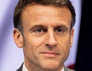 Lire la suite à propos de l’article Les députés LFI appellent à la destitution de Macron pour « défendre la démocratie »