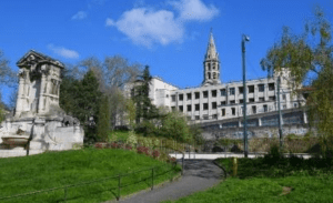 Lire la suite à propos de l’article Appel à projet pour un tiers-lieu de la transition écologique : La Ville de Lyon réinvente le site Neyret