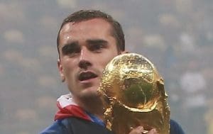 Lire la suite à propos de l’article Foot : Antoine Griezmann annonce sa retraite internationale