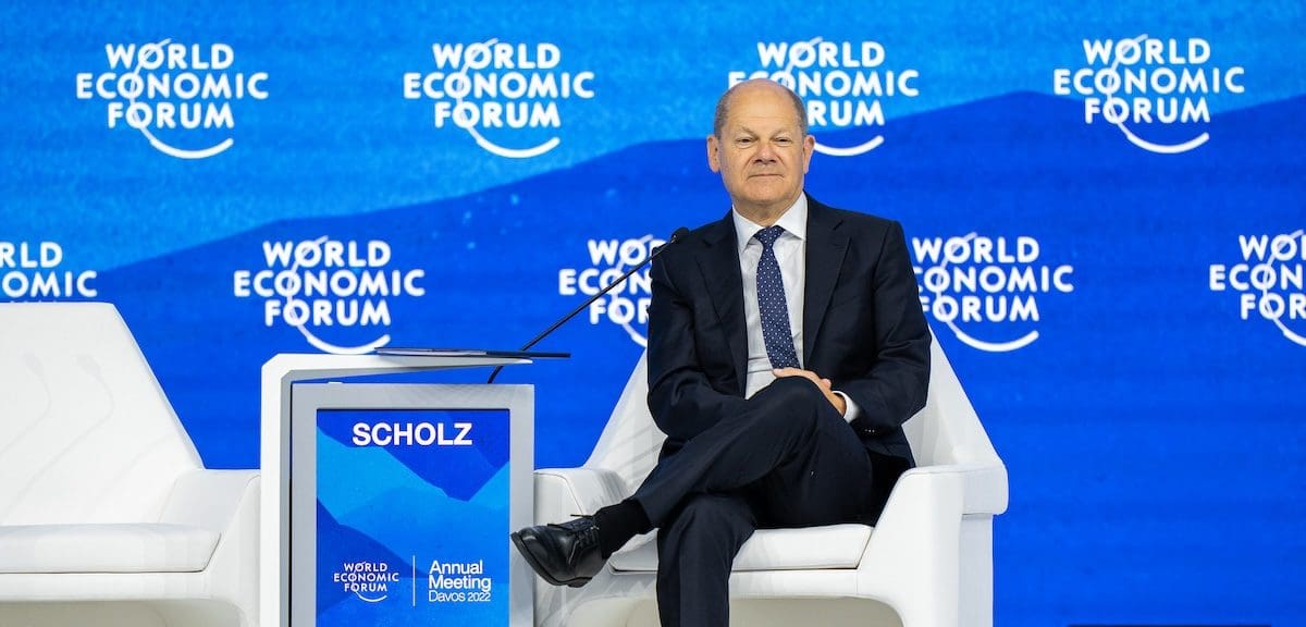 You are currently viewing Immigration : L&rsquo;Allemagne d&rsquo;Olaf Scholz symbole du repli européen