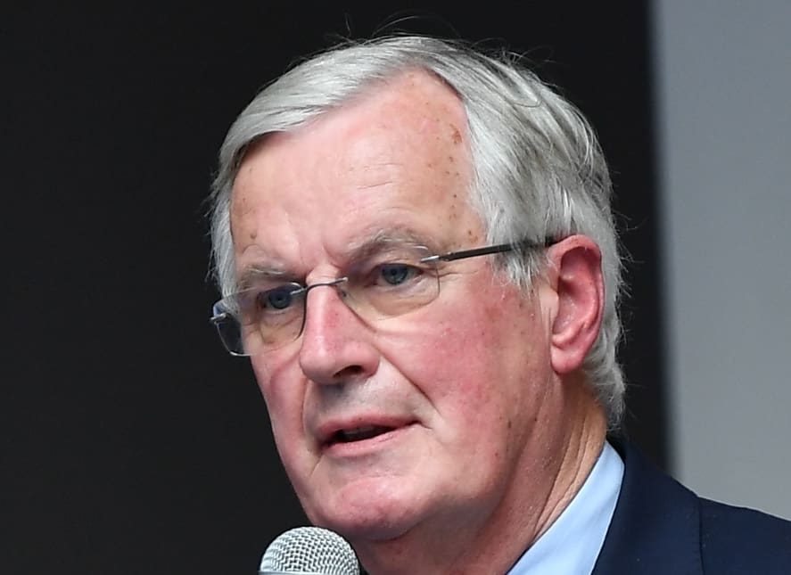 You are currently viewing Michel Barnier envisage le retour d&rsquo;un ministère dédié à l&rsquo;Immigration