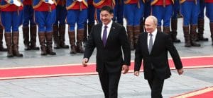 Lire la suite à propos de l’article Mongolie : Poutine accueilli en grande pompe, malgré le mandat d&rsquo;arrêt de la CPI