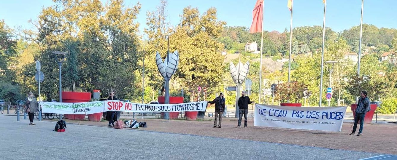 You are currently viewing Sido Lyon : Des manifestants écologistes à l&rsquo;ouverture du salon technologique