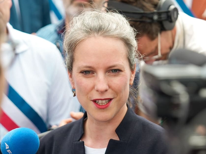 You are currently viewing Isère : Vers une candidature de Lucie Castets aux législatives partielles ?