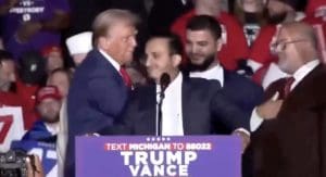 Lire la suite à propos de l’article USA : Des leaders musulmans soutiennent Trump, le « candidat de la paix », dans le Michigan