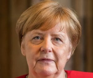 Lire la suite à propos de l’article Berlin : Angela Merkel dévoile son autobiographie « Liberté » devant une salle comble