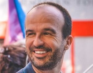 Lire la suite à propos de l’article Fusillade à Poitiers : Manuel Bompard remet en cause la version de Bruno Retailleau