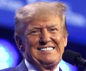 Lire la suite à propos de l’article Ukraine : Le Kremlin dément un entretien téléphonique entre Donald Trump et Vladimir Poutine