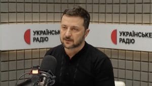 Lire la suite à propos de l’article Ukraine : Volodymyr Zelensky souhaite-t-il vraiment une fin diplomatique du conflit en 2025 ?