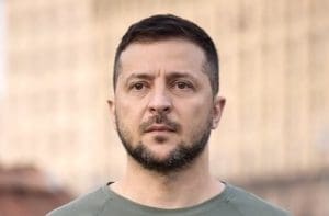 Lire la suite à propos de l’article Ukraine : Zelensky estime que la guerre « se terminera plus tôt » grâce à Donald Trump