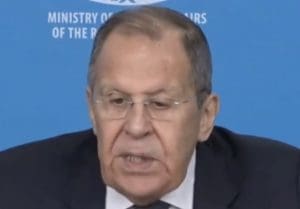 Lire la suite à propos de l’article Guerre en Ukraine : Sergueï Lavrov salue les déclarations de Trump mais attend des actes concrets