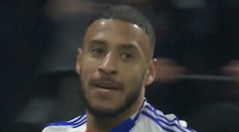 Lire la suite à propos de l’article Ligue Eurpa : L&rsquo;Olympique Lyonnais file en 8e après un nul contre Ludogorets