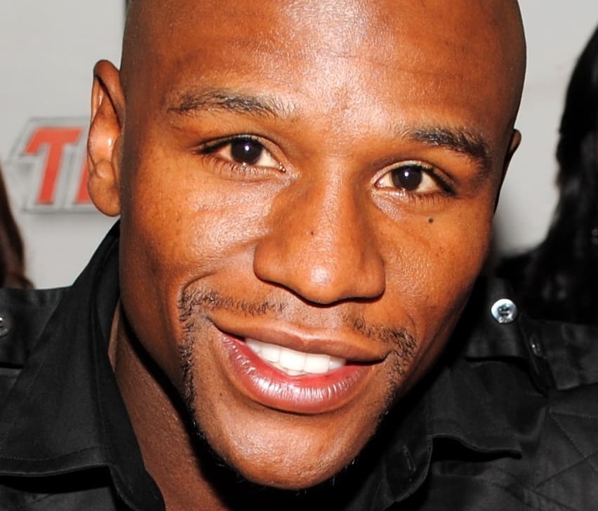 You are currently viewing Etats-Unis – Floyd Mayweather bientôt propriétaire des New York Giants ?