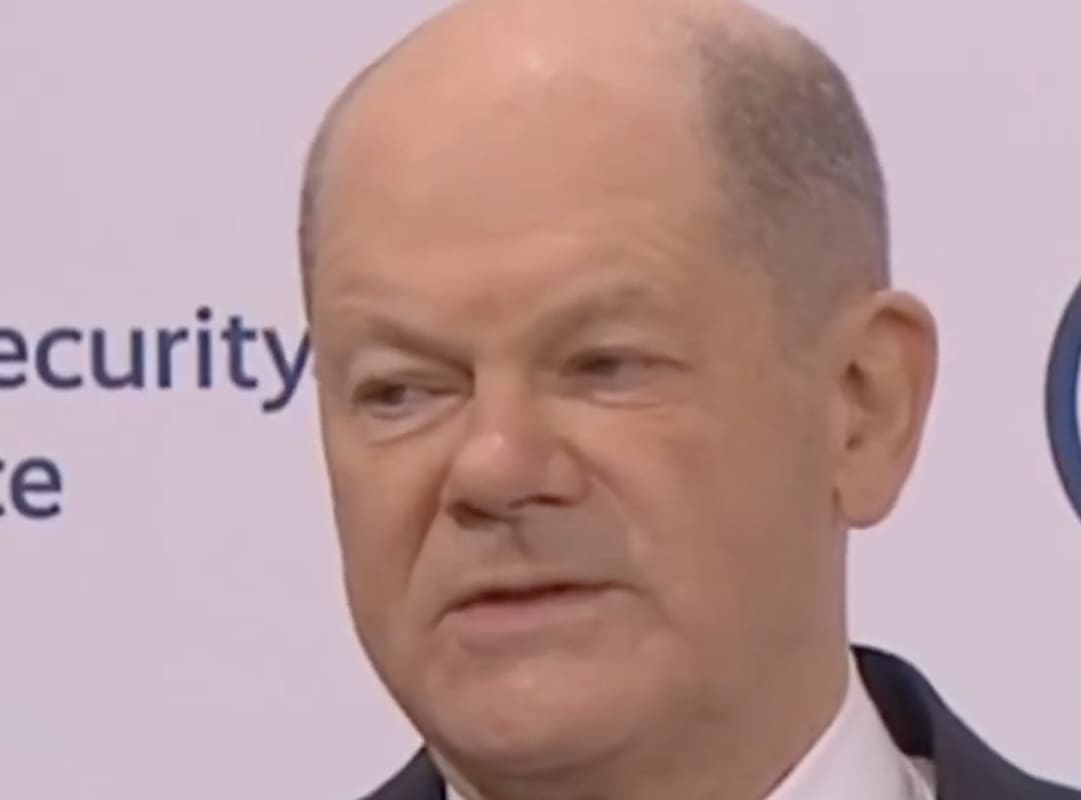 You are currently viewing MSC 2025 : Olaf Scholz critique l’ingérence américaine