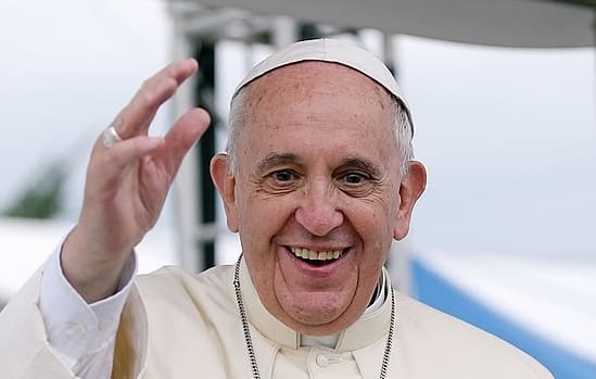 You are currently viewing Santé du pape François – Hospitalisé pour une pneumonie, il passe une nuit sereine