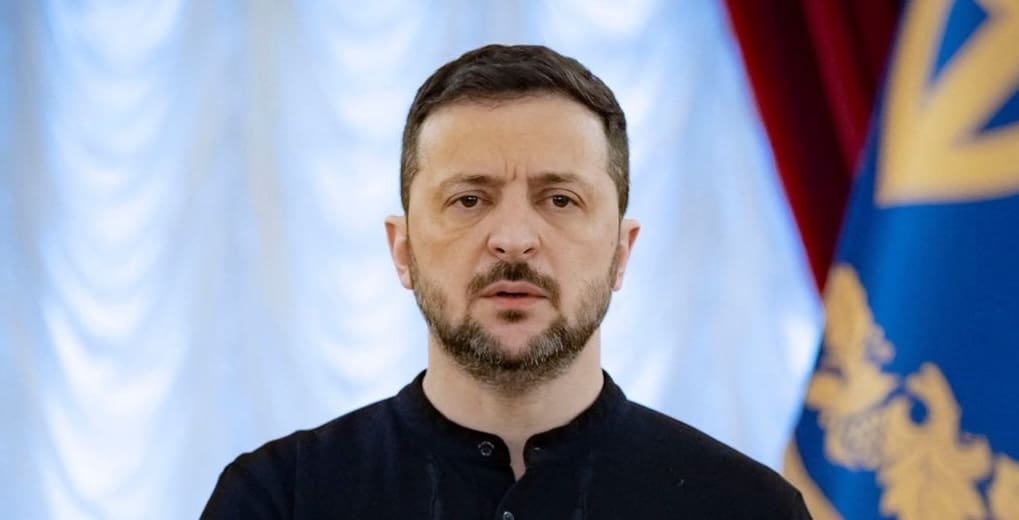 You are currently viewing Ukraine – Zelensky un président de plus en plus isolé ?