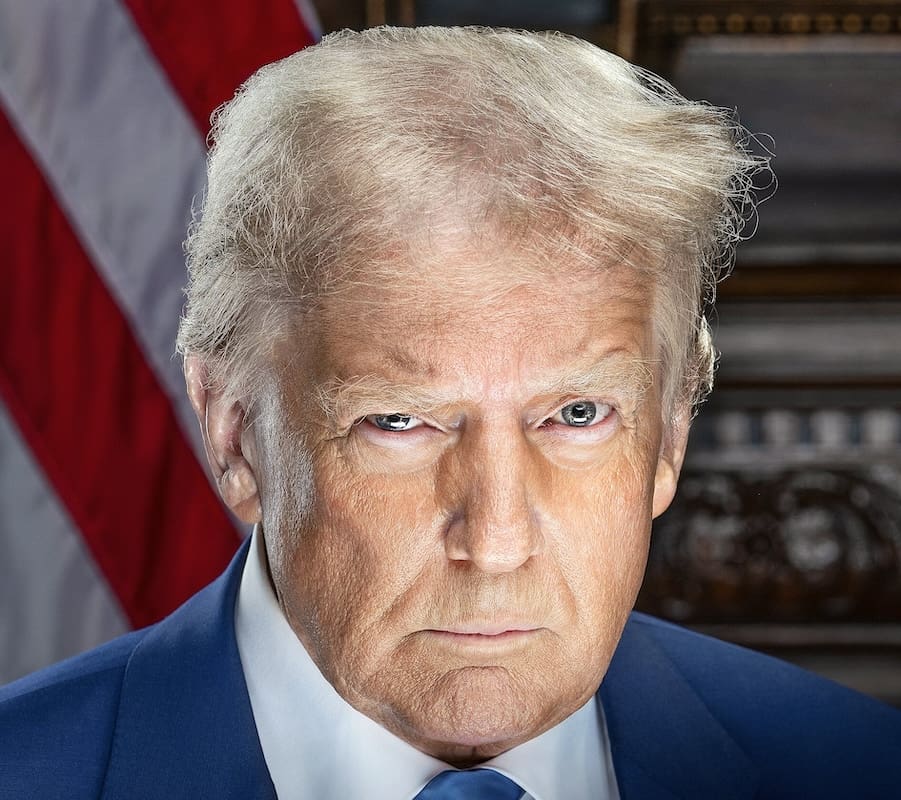 You are currently viewing États-Unis : Donald Trump suspend l’aide militaire à l’Ukraine