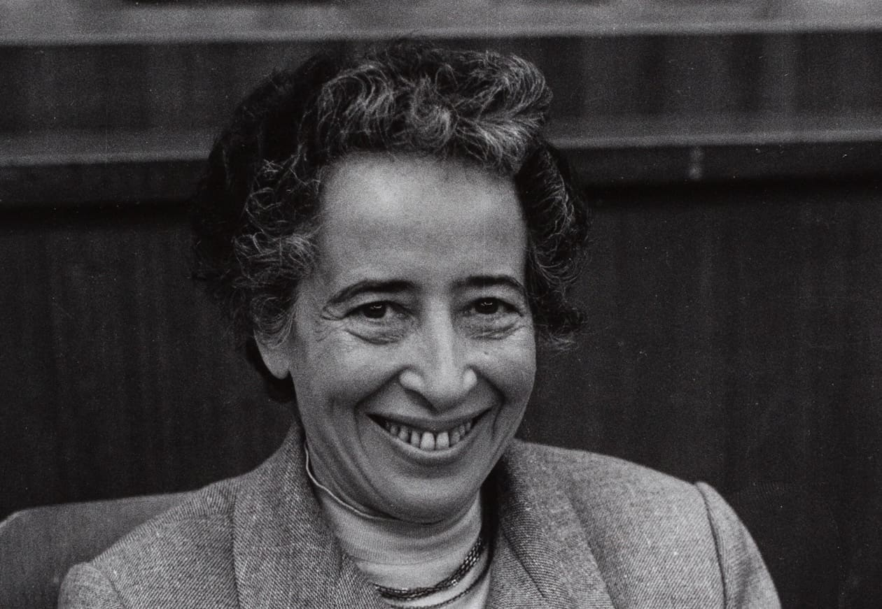 You are currently viewing Hannah Arendt : Un parcours influencé par le nazisme et le sionisme