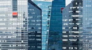 Lire la suite à propos de l’article Paris : Un étudiant en alternance à la Société Générale détourne 65 000 euros, deux complices en garde à vue